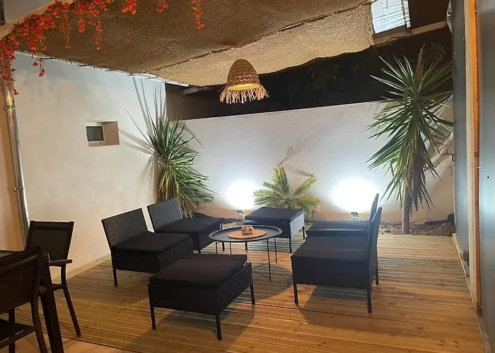 Le Patio Des Arenes Maison Cosy Дом отдыха Безье