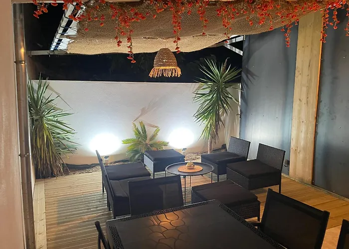 Дом отдыха Le Patio Des Arenes Maison Cosy Безье