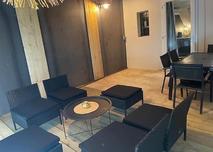 Le Patio Des Arenes Maison Cosy Дом отдыха